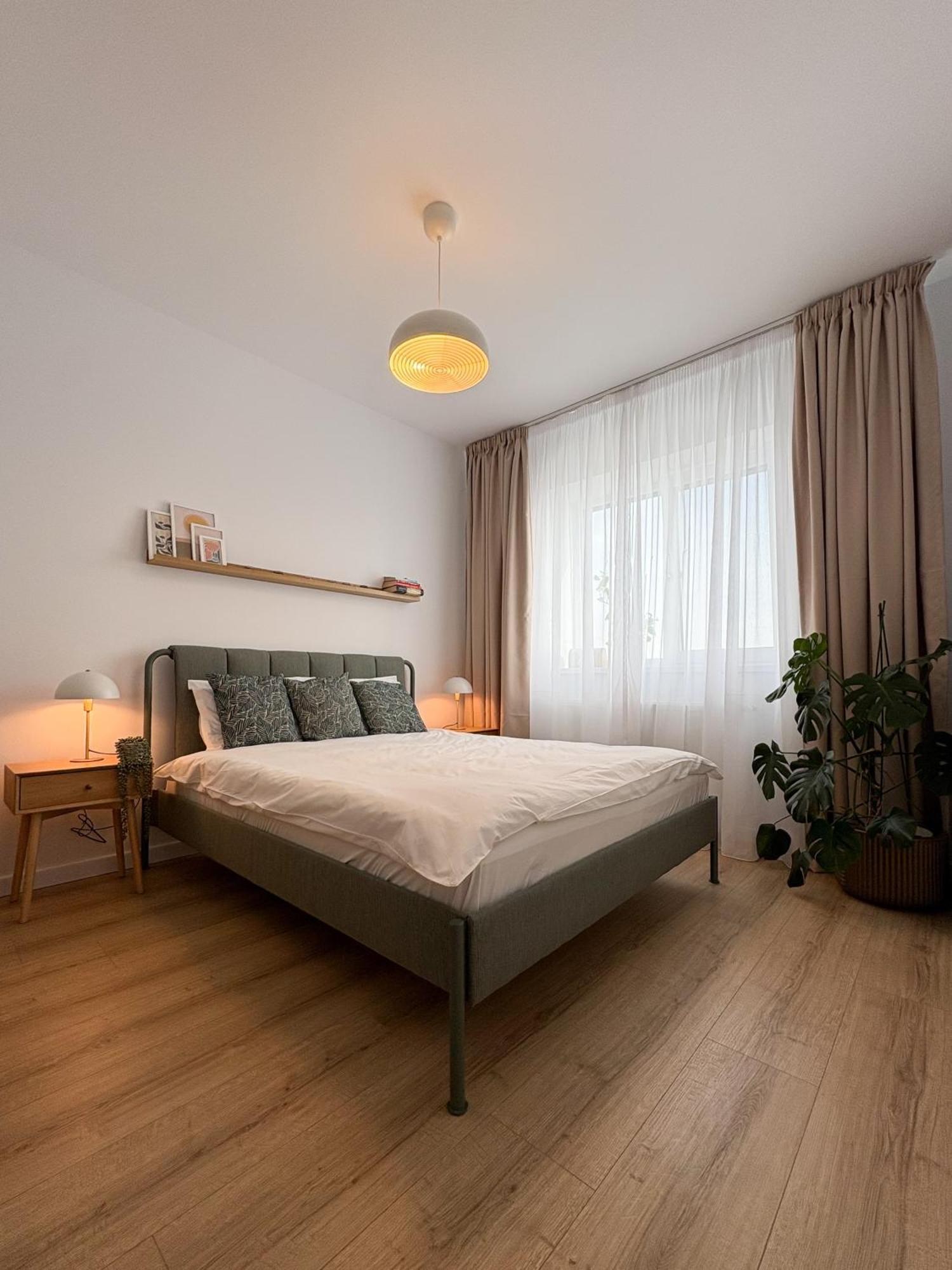 The Cozy Flat - Modern, New, 2 Rooms Apartment, Parking Bucarest Exterior foto